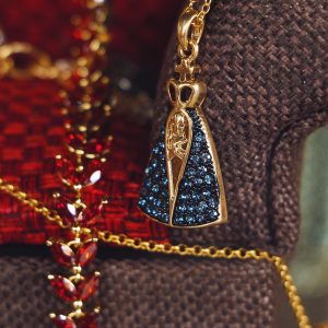 jewelry, jewellery, jewels, gemstones, fashion, accessories, necklace, pendant, jewelery, gold, shiny, jewel, accessory, glamour, style, bracelet, jewellery, jewellery, jewellery, jewellery, jewellery, fashion, fashion, accessories, accessories