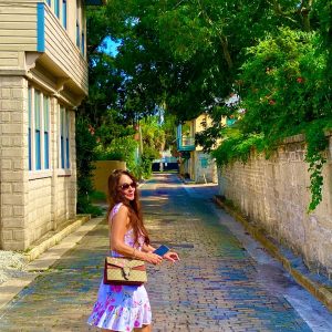 woman, beauty, outdoors, tourism, nature, travel, gucci, handbag, portrait