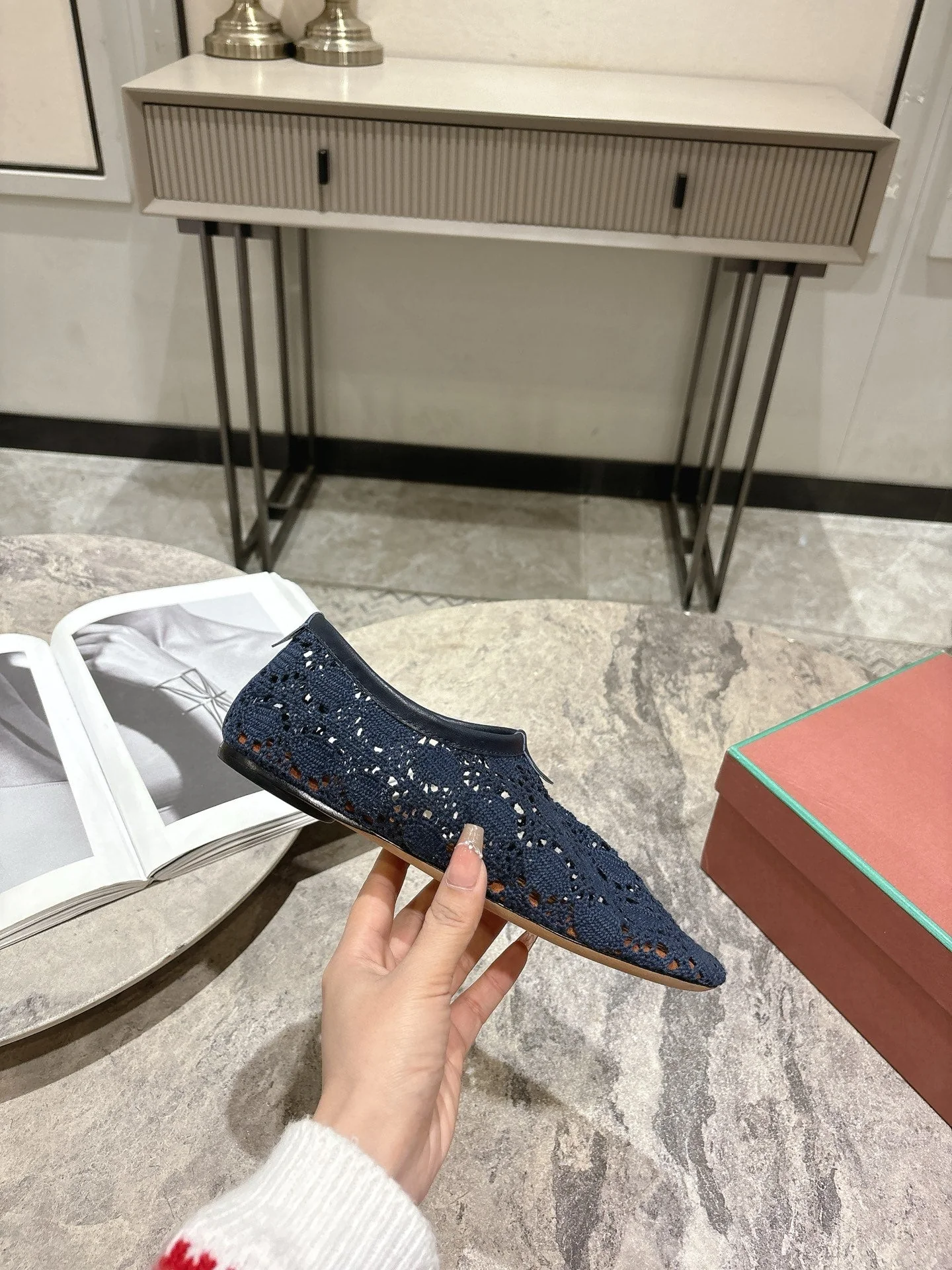 LP hollow knit ballet flats dark blue fabric 379029 - Image 7