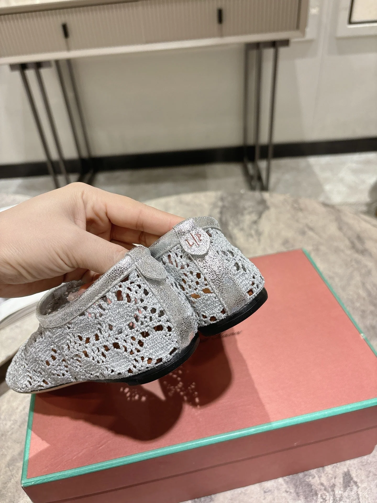 LP hollow knit ballet flats gray fabric 379028 - Image 2