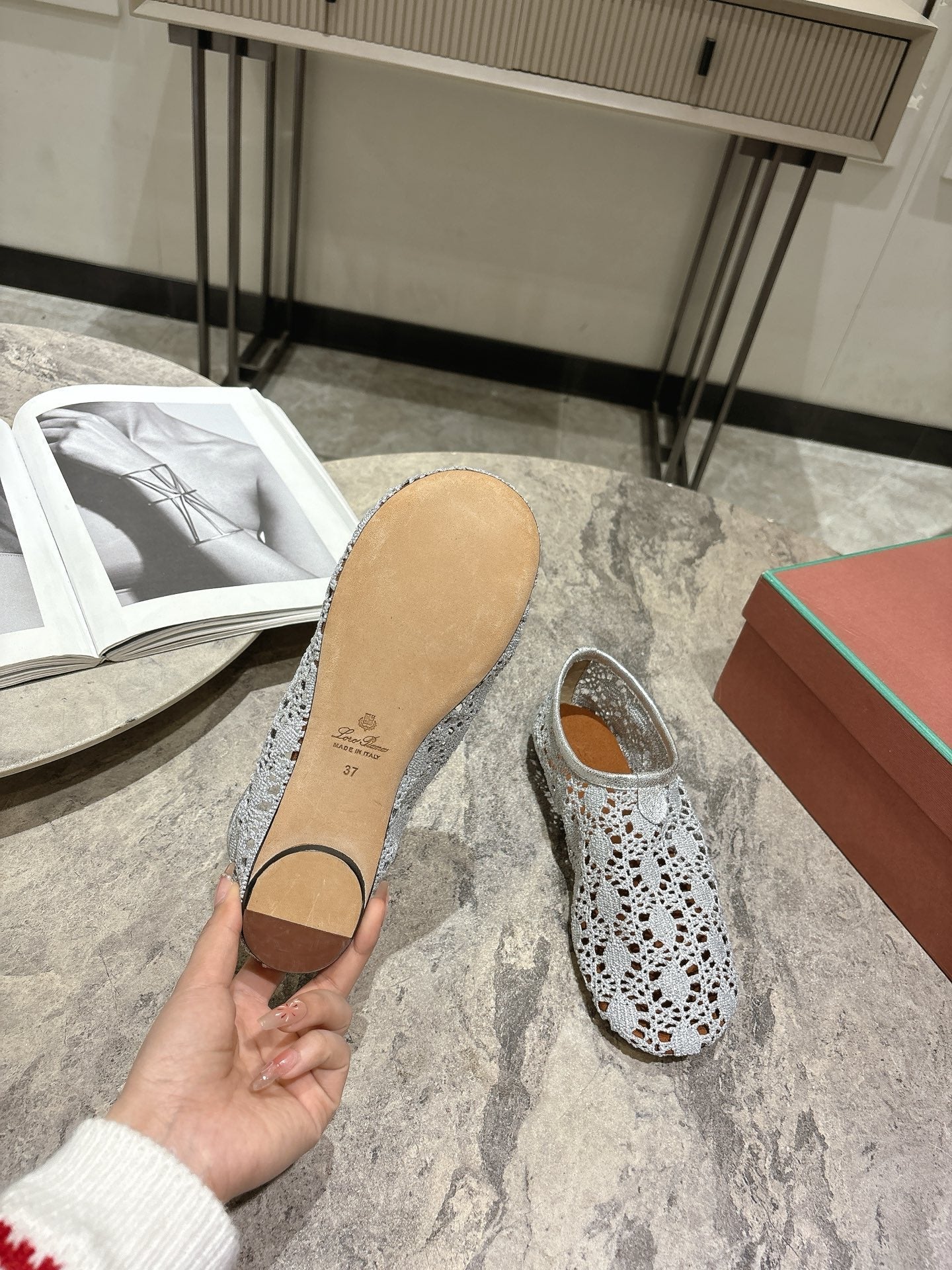 LP hollow knit ballet flats gray fabric 379028 - Image 4