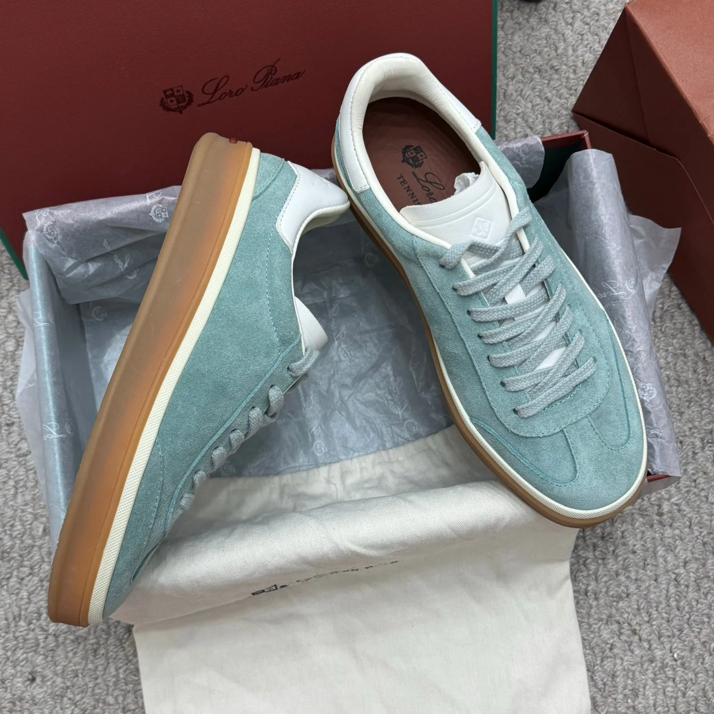 LP sneaker unisex style light aqua  sheepskin mix suede 384720 - Image 4