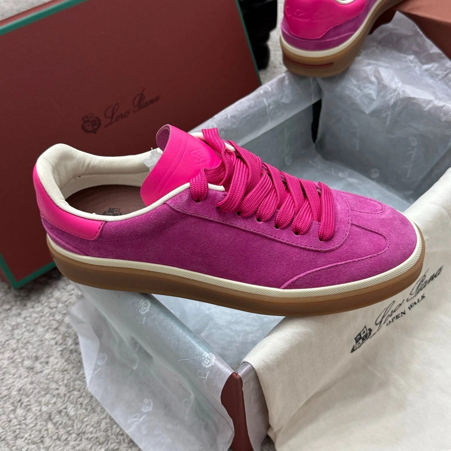 LP sneaker unisex style hot pink sheepskin mix suede 384719 - Image 3
