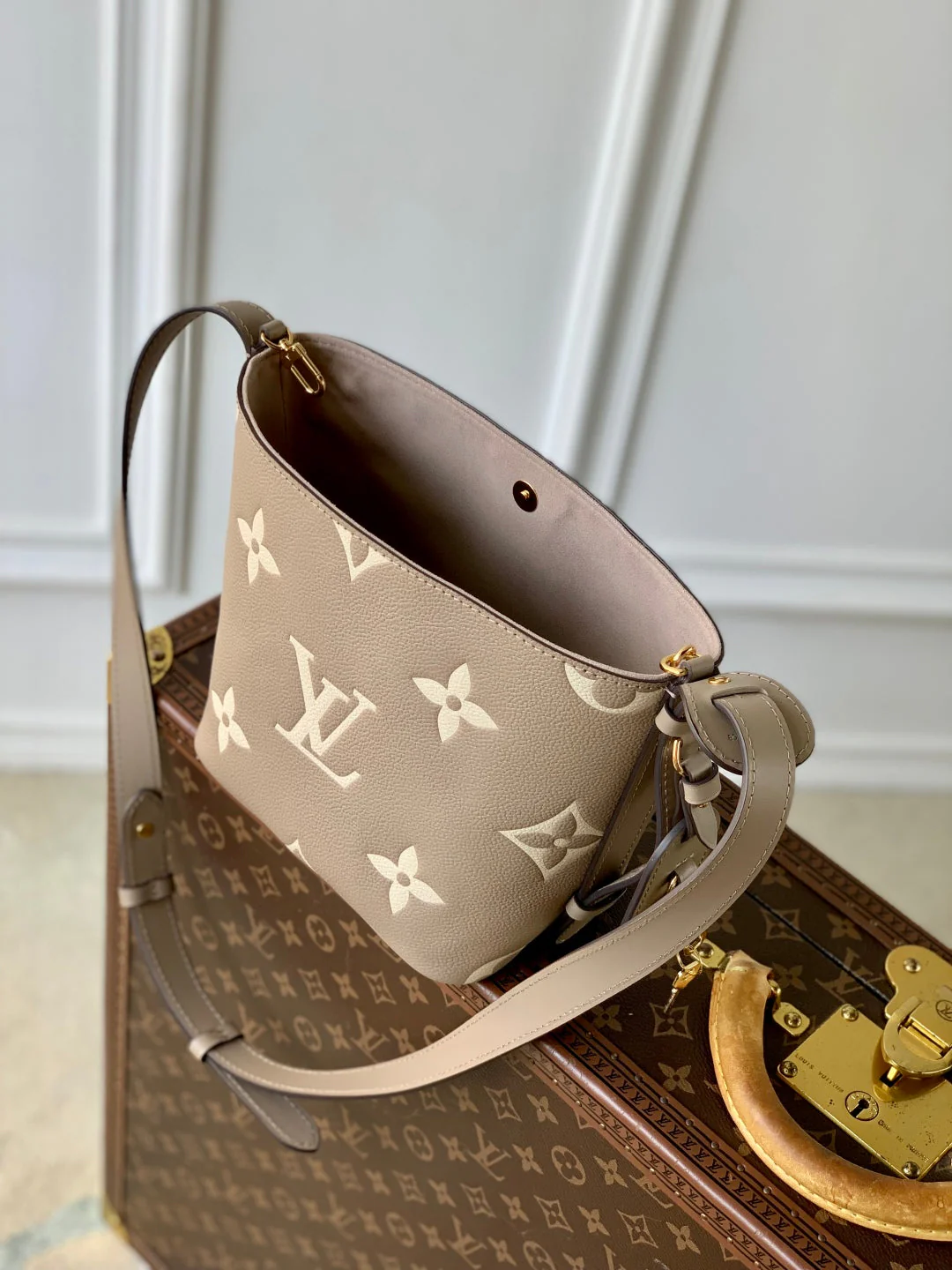 LV All In BB bag Gray Monogram Empreinte leather 240980 - Image 8