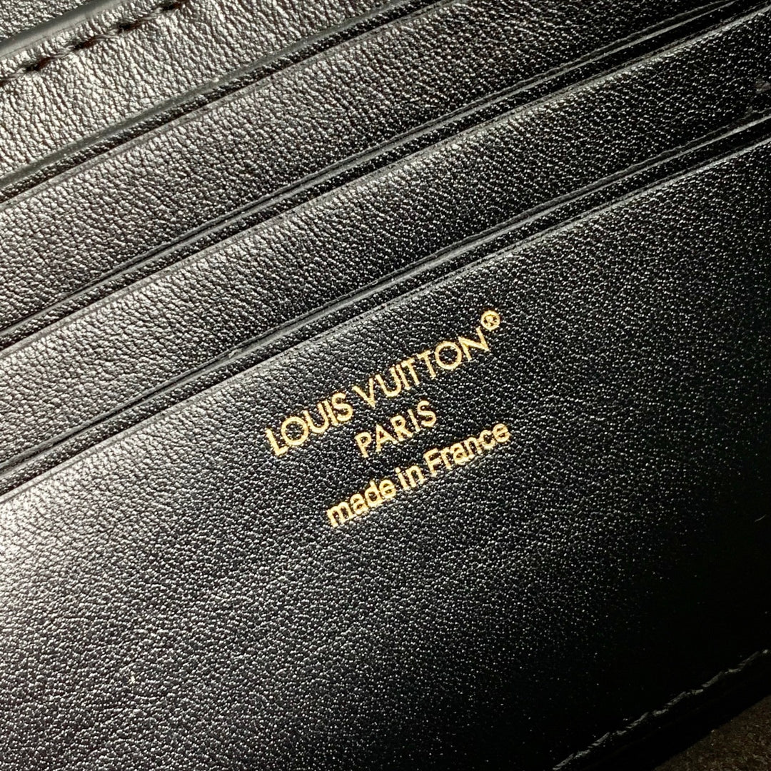 Wallet On Chain LV Bloom 20cm Black Calfskin 250365 - Image 5