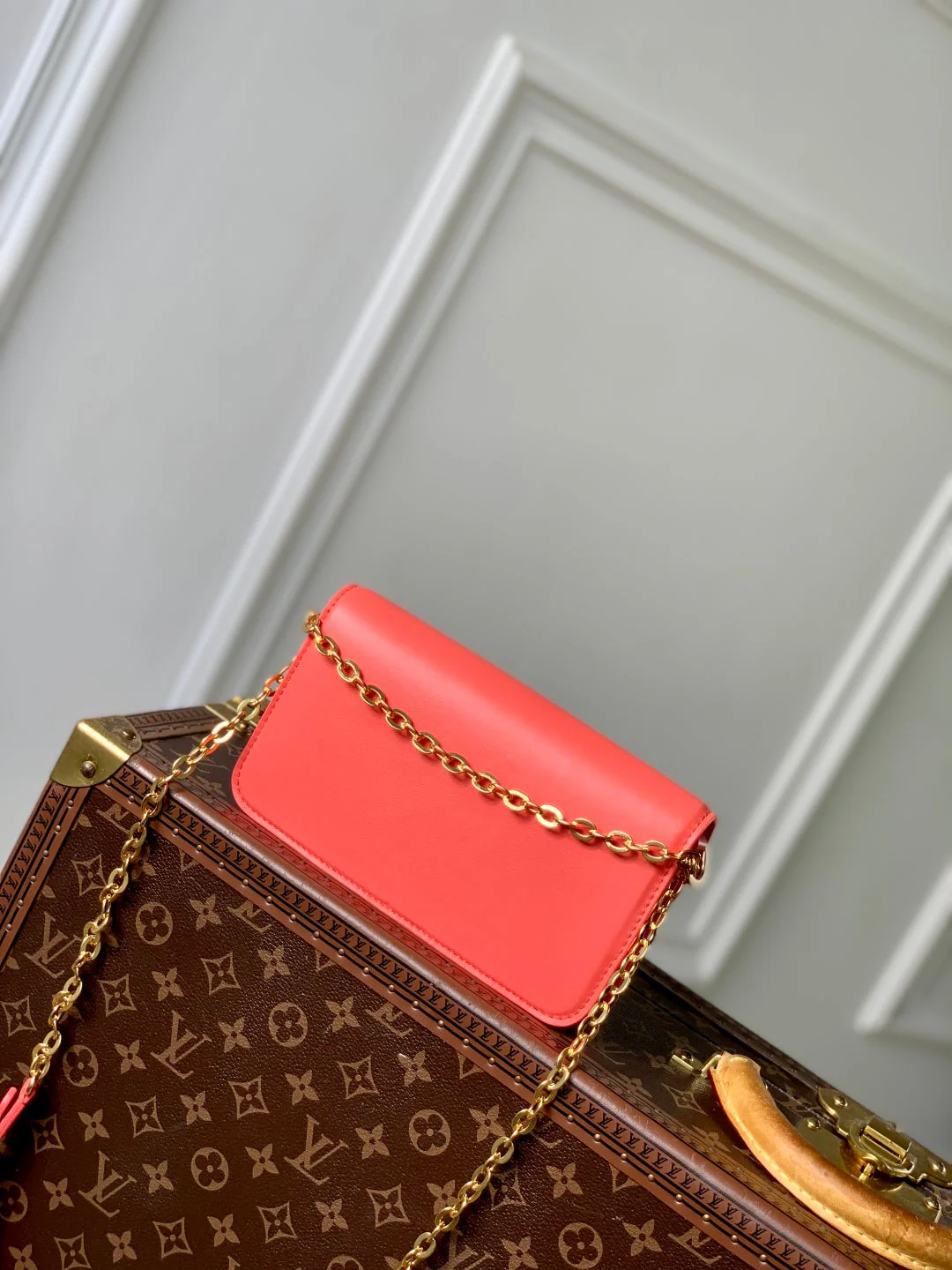 Wallet On Chain LV Bloom 20cm Red Calfskin 250363 - Image 8