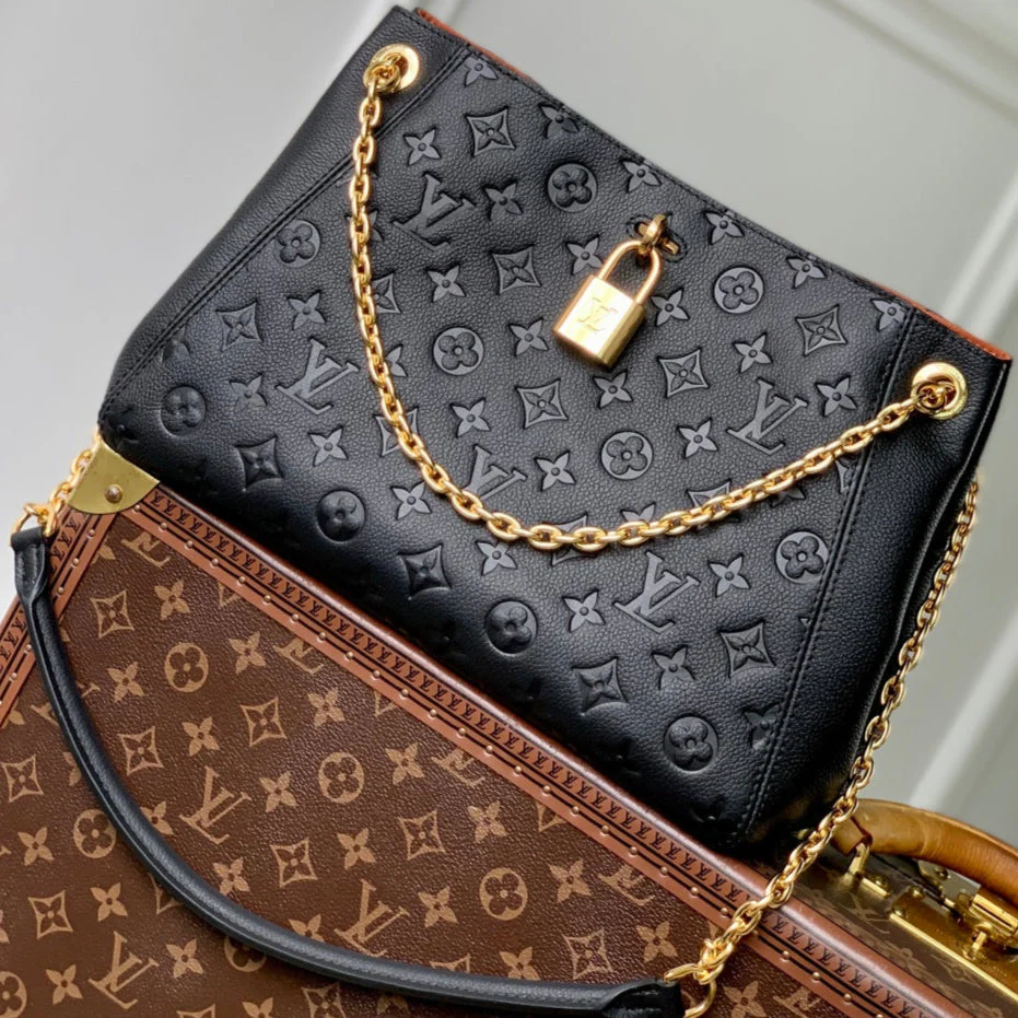 Anytime 34cm Tote Bag Black Gold Empreinte leather 251564