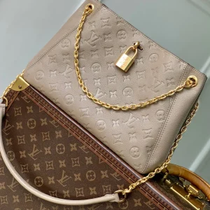 Anytime 34cm Tote Bag Beige Gold Empreinte leather 251566