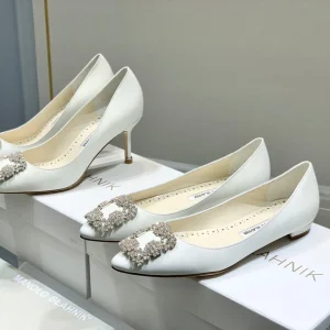 Manolo Snowflake Buckle Pumps White Cowhide 204507