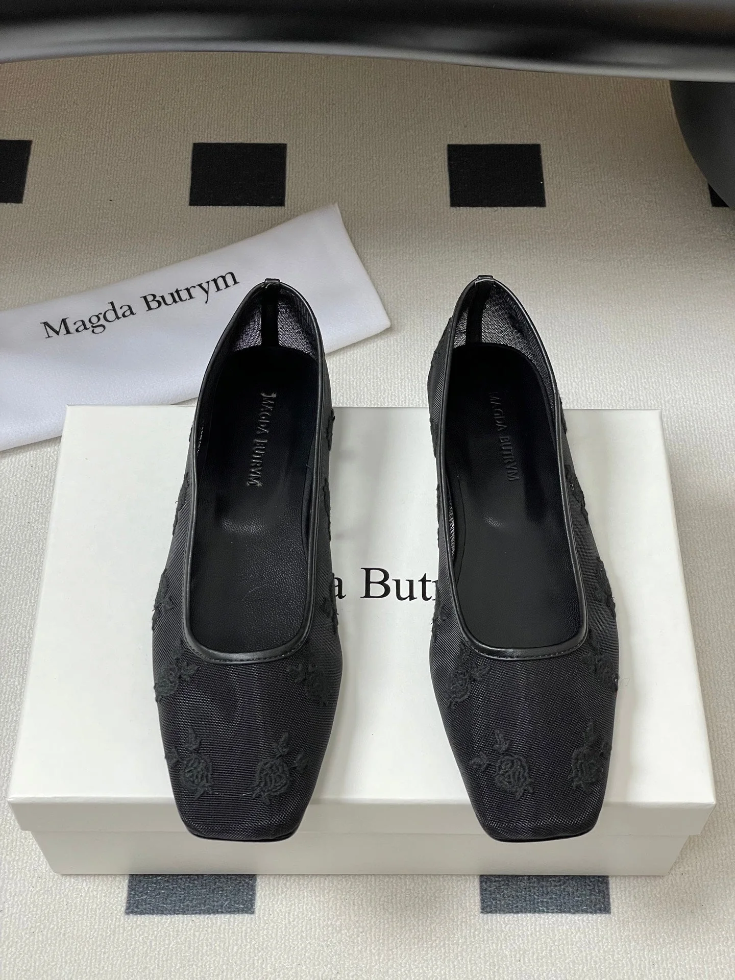 Manolo 25 Ballet Flats Black Mesh Fabric 319742 - Image 7