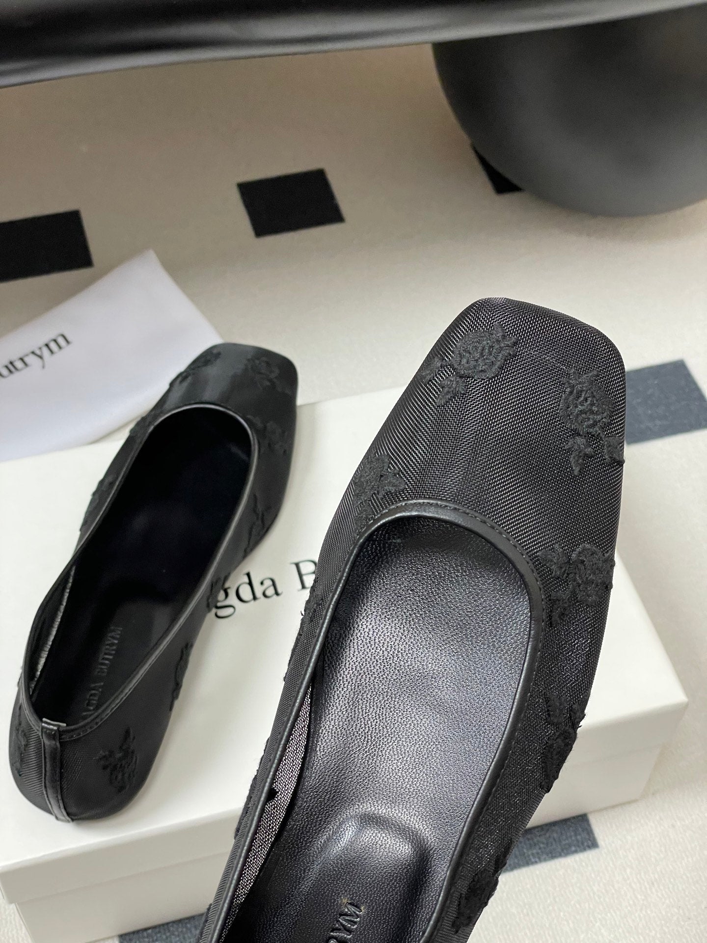 Manolo 25 Ballet Flats Black Mesh Fabric 319742 - Image 9