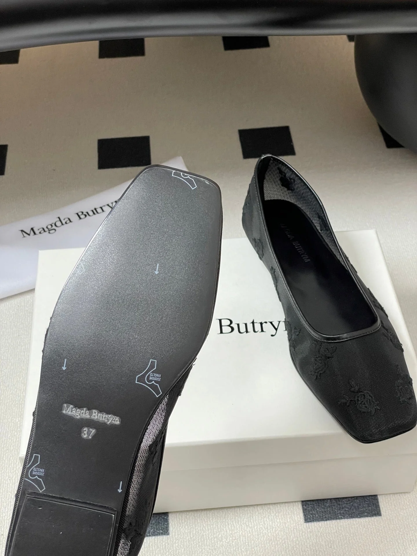 Manolo 25 Ballet Flats Black Mesh Fabric 319742 - Image 6