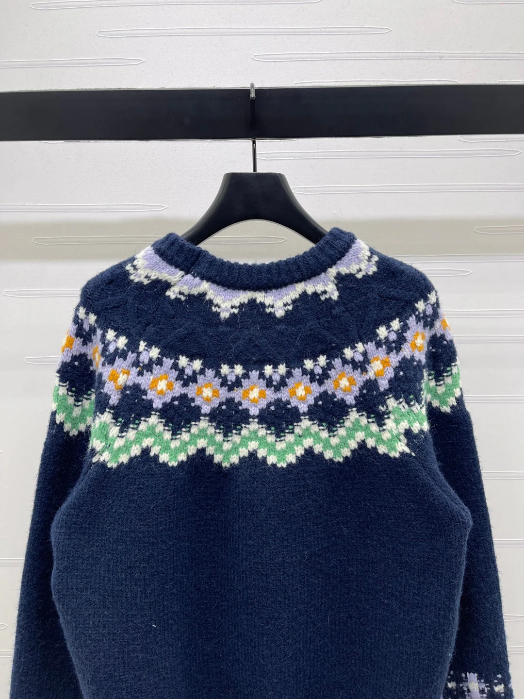 Chanel 2025 Sweater Dark Blue Mix Colors Wool Nylon 319616 - Image 3