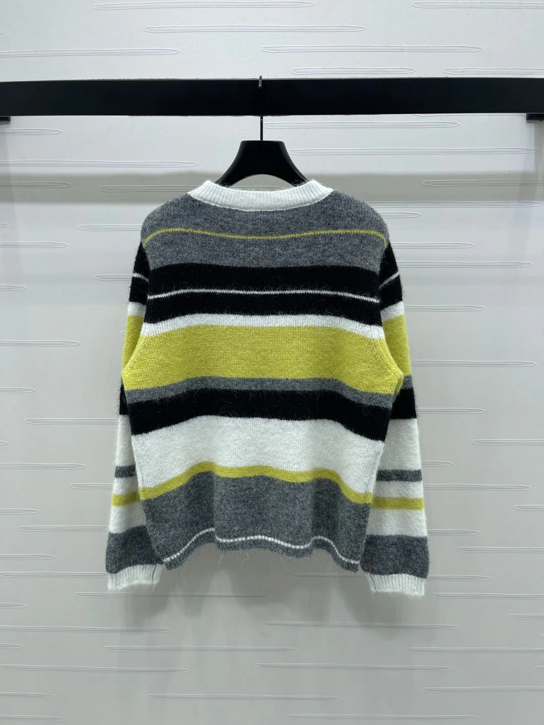 Chanel 2025 Striped Pullover Long-sleeved Sweater Yellow Wool Cashmere 319606 - Image 7