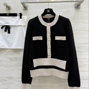 Chanel 2025 Two-Piece Cardigan Jacket Black Wool Cashmere 319528