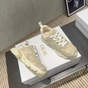 CD platform casual sneaker cream suede mesh 539675