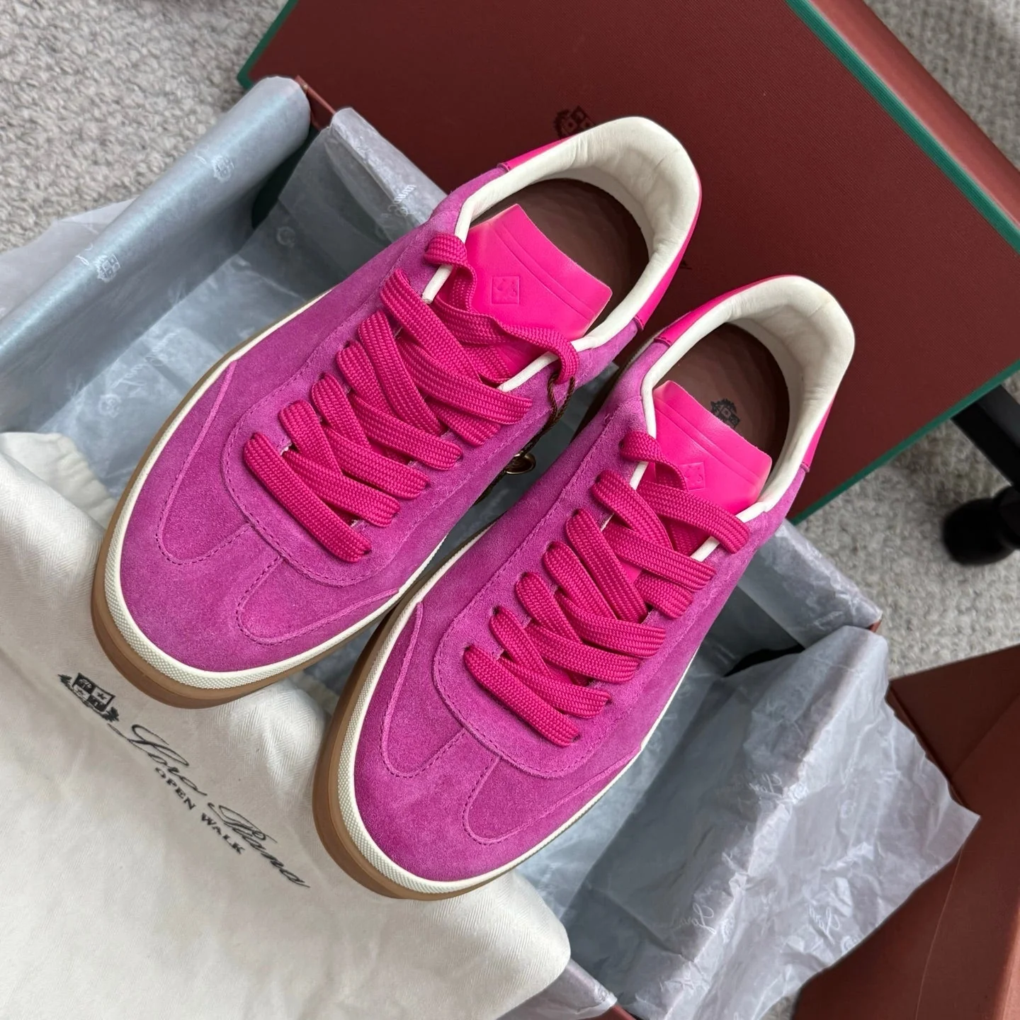 LP sneaker unisex style hot pink sheepskin mix suede 384719 - Image 8