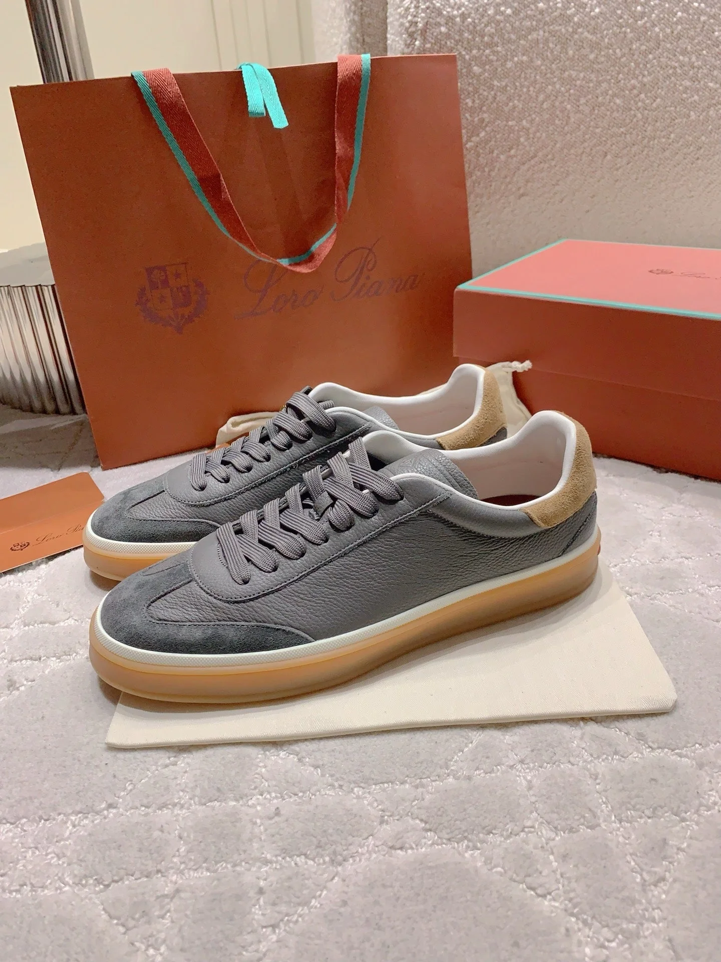LP sneaker unisex style gray sheepskin mix suede 382665 - Image 5