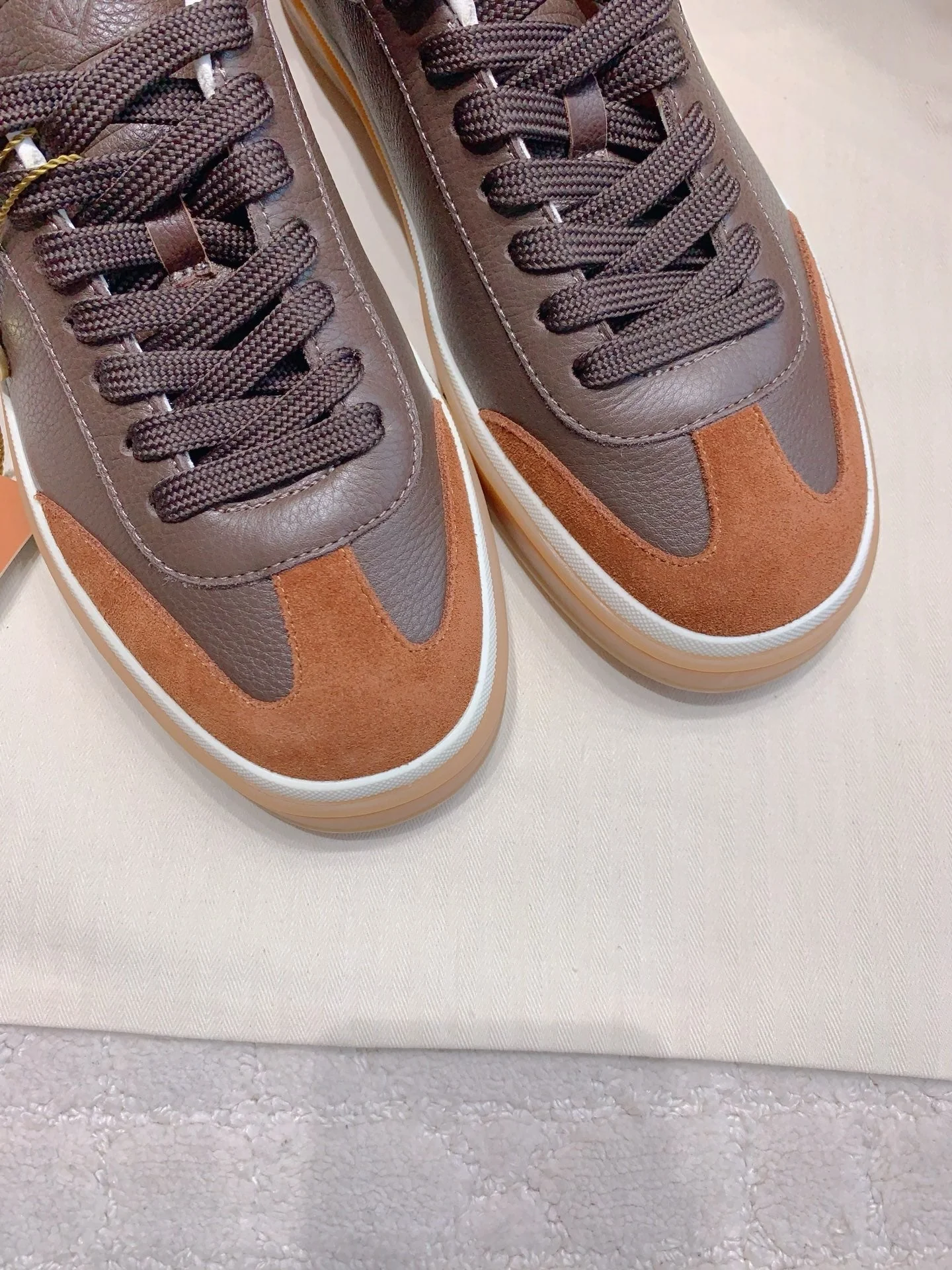 LP sneaker unisex style dark brown sheepskin mix suede 382663 - Image 9