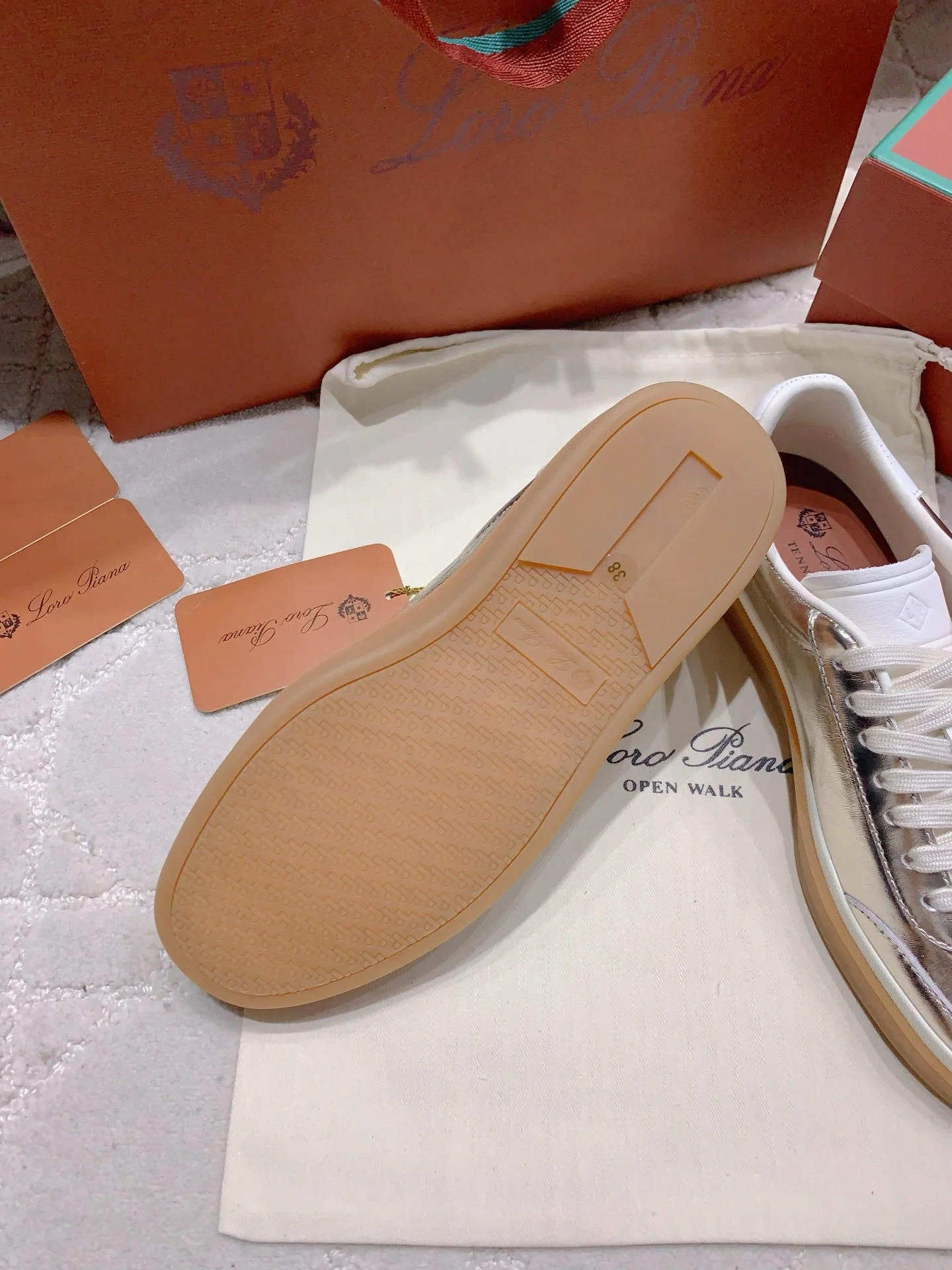 LP sneaker unisex style metallic silver sheepskin mix suede 382666 - Image 5