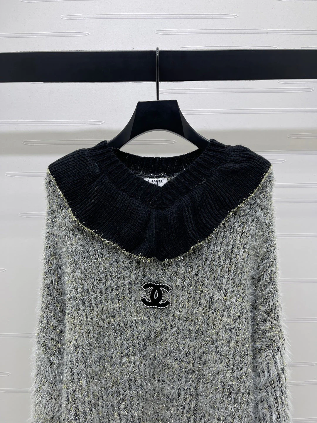Chanel 2025 Ruffled Collar Shimmering Sweater Gray Black Polyester Wool 319566 - Image 4