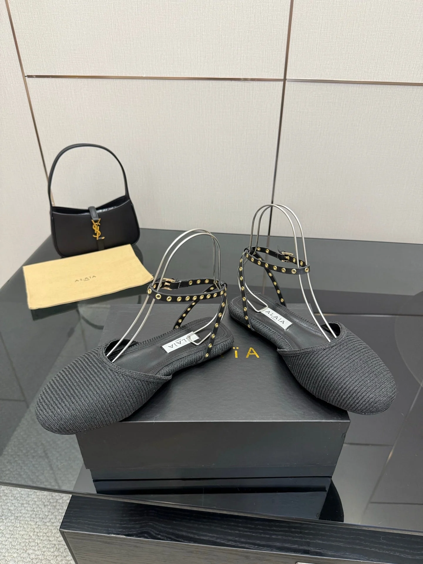 ALAIA flat slippers black sheepskin 389628 - Image 5