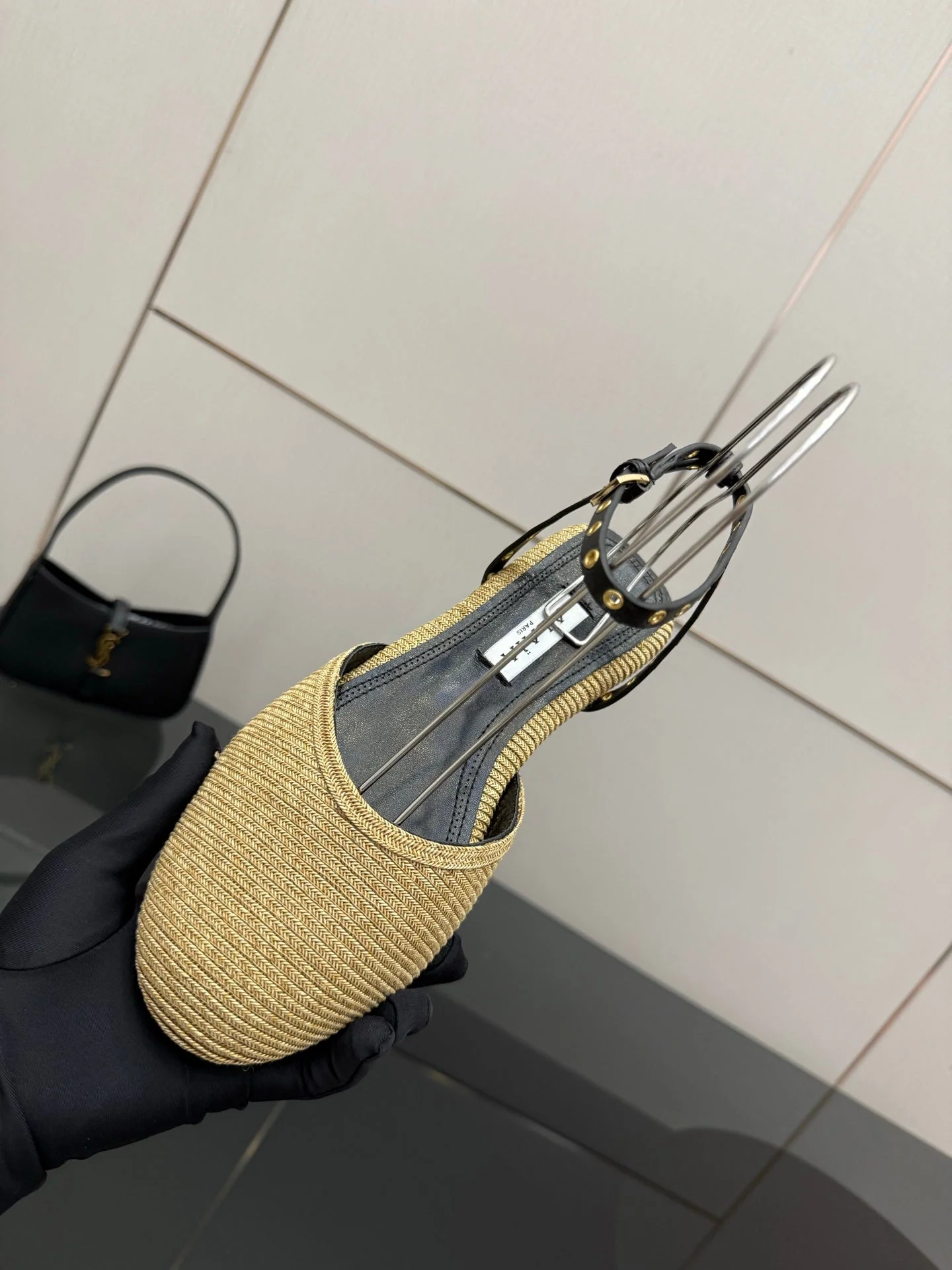 ALAIA flat slippers golden beige sheepskin 389629 - Image 7