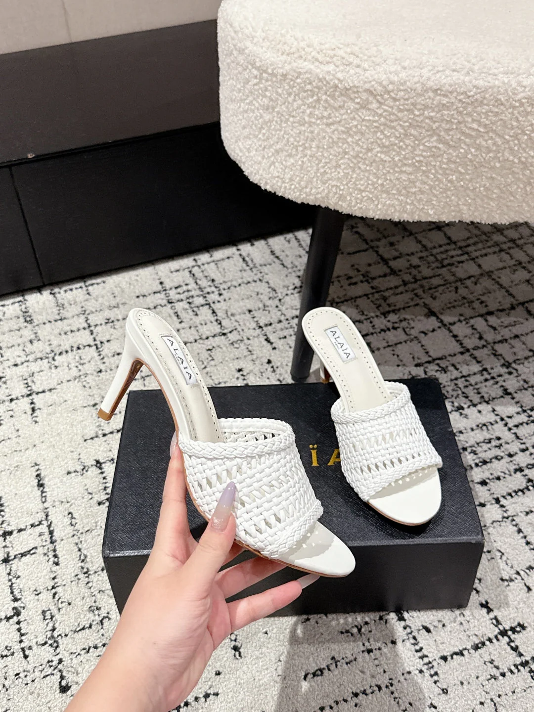 ALAIA  Muller high-heeled white woven leather - Image 3