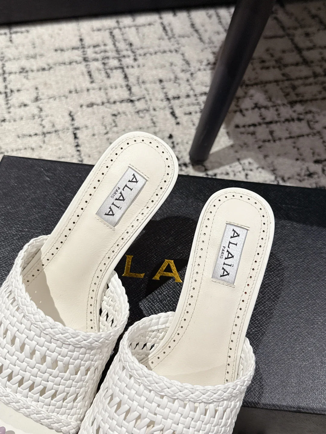 ALAIA  Muller high-heeled white woven leather - Image 2