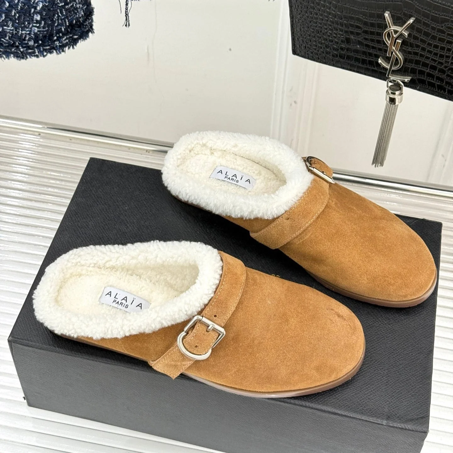 Alaia 25WF slippers belt buckle caramel brown suede wool 472229