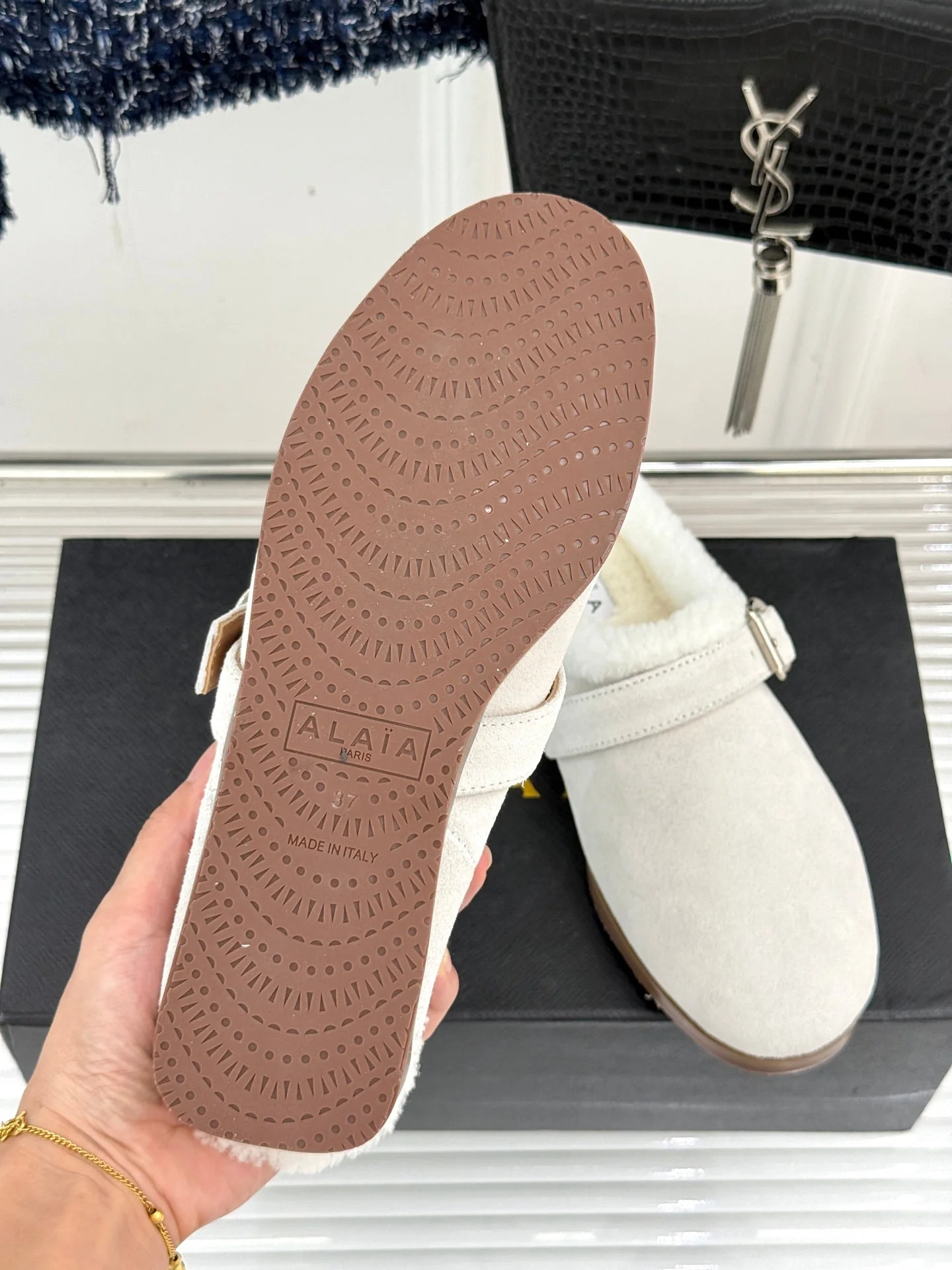 Alaia 25WF slippers belt buckle white suede wool 472228 - Image 3