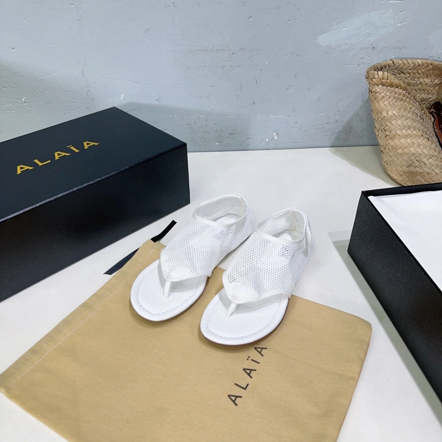 Alaia 25 Thong Sandals White Fishnet Sheepskin 315964 - Image 9