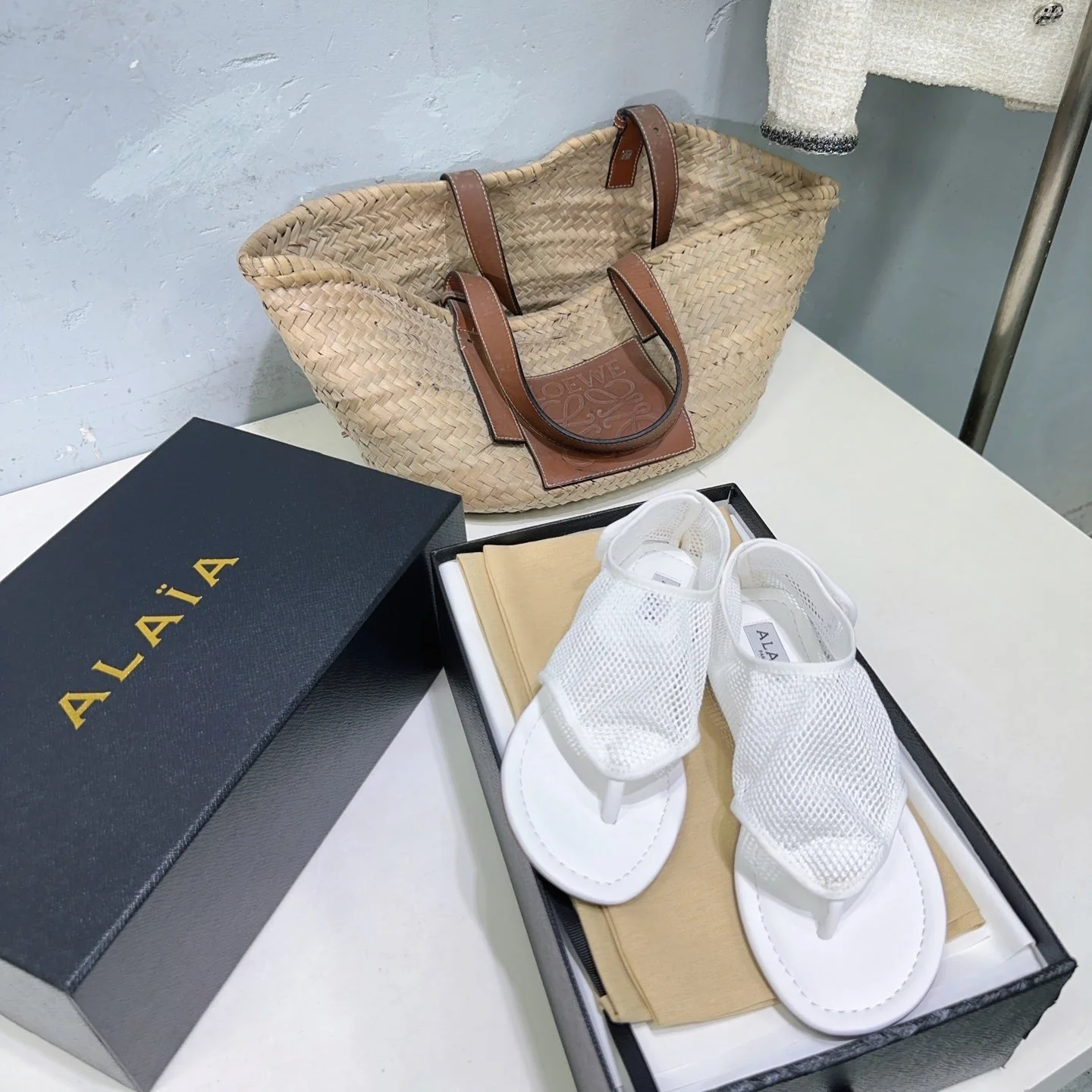 Alaia 25 Thong Sandals White Fishnet Sheepskin 315964 - Image 3