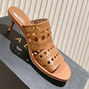 Alaia 2025 Vienne Cutout Kitten-Heel Slide Sandals Brown Leather 293649