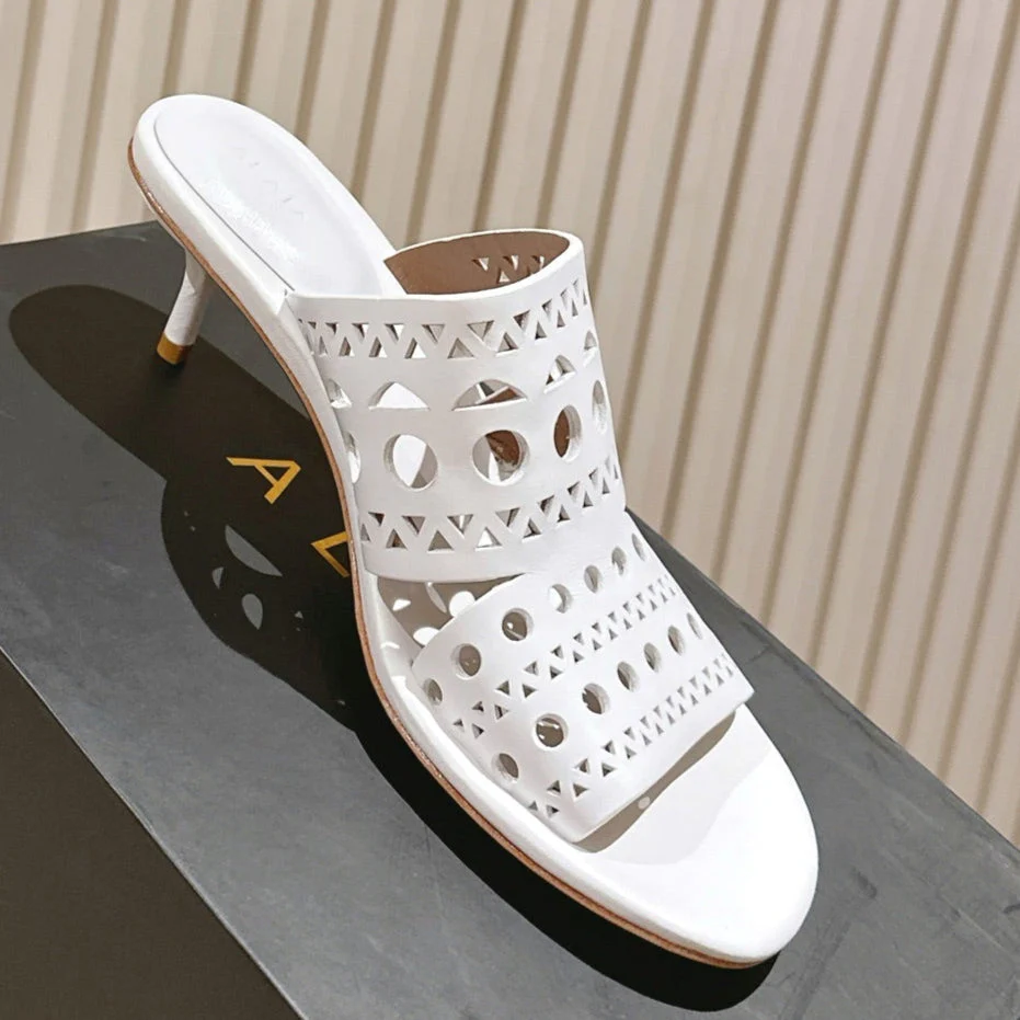 Alaia 2025 Vienne Cutout Kitten-Heel Slide Sandals White Leather 293650