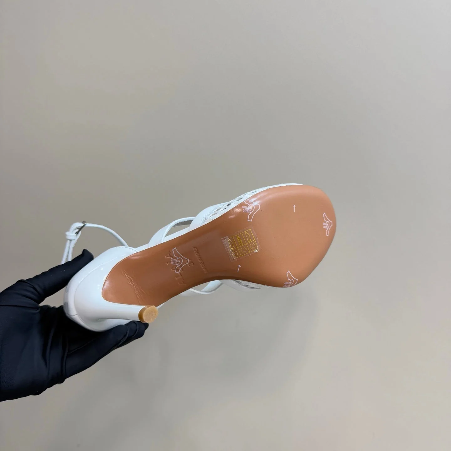 Alaia Fishnet Thong Heels Sandals White Lambskin 299659 - Image 6