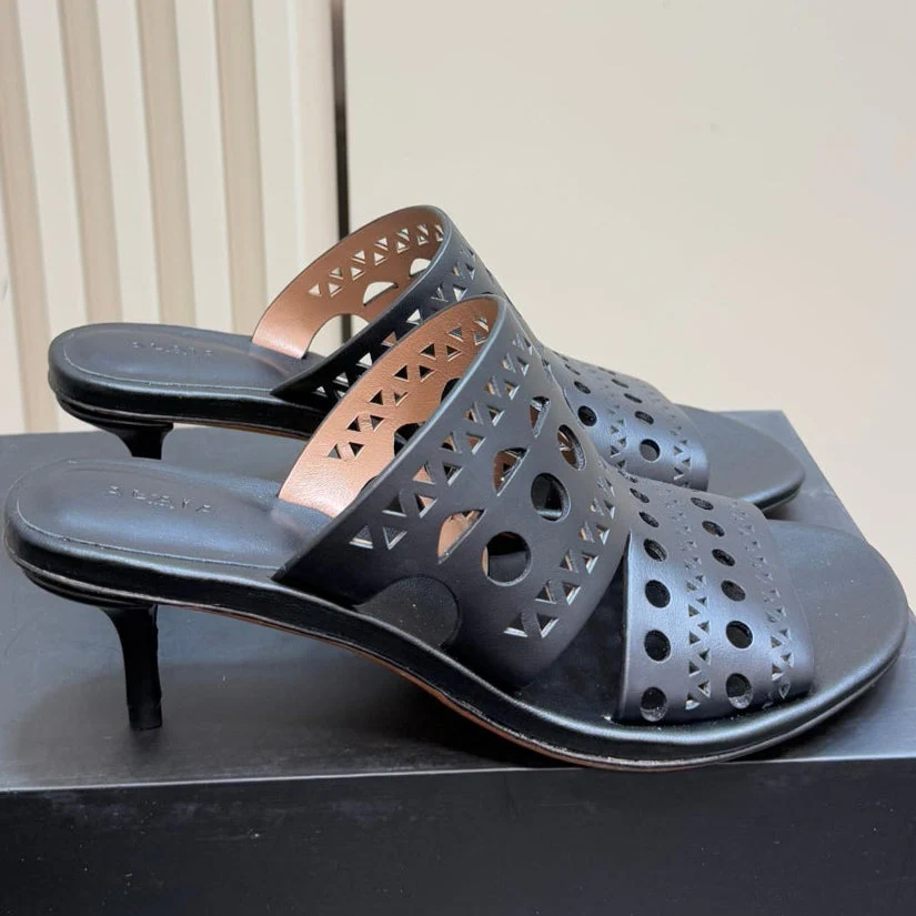 Alaia Vienne Cutout Kitten-Heel Slide Sandals Black Sheepskin 299661