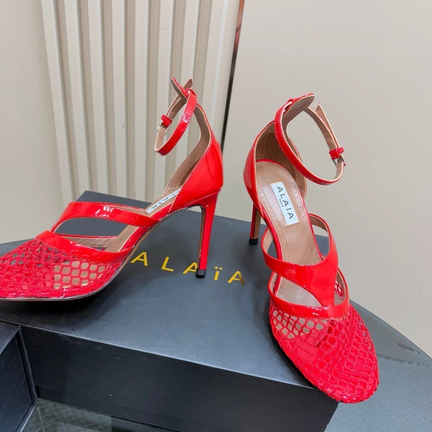 Alaia Fishnet Thong Heels Sandals Red Lambskin 299660 - Image 9