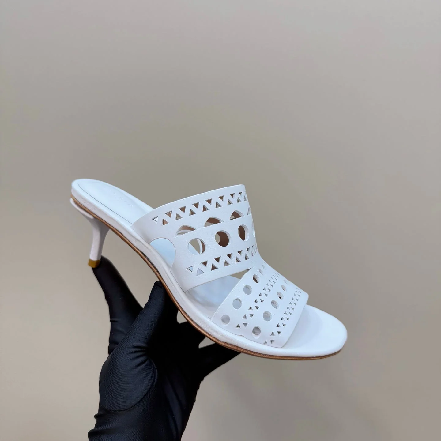 Alaia Vienne Cutout Kitten-Heel Slide Sandals White Sheepskin 299663 - Image 4