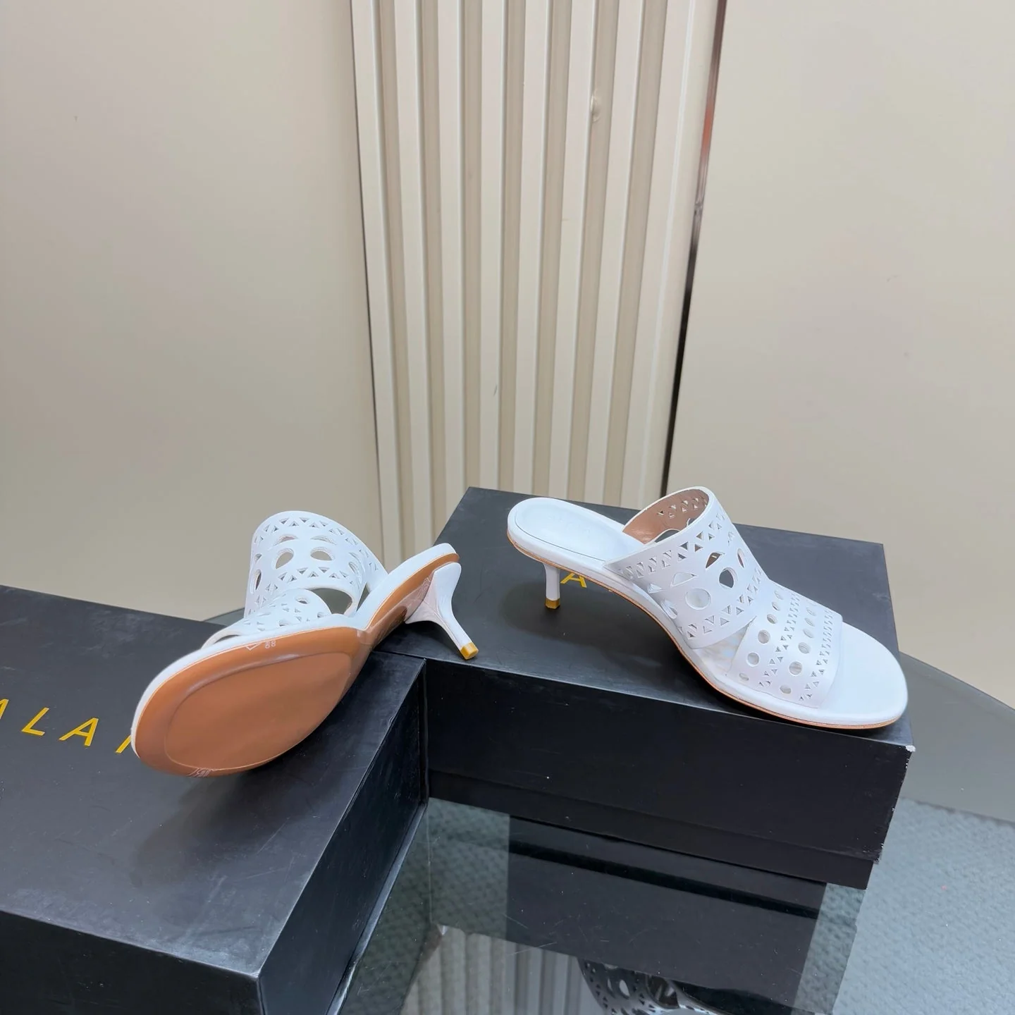 Alaia Vienne Cutout Kitten-Heel Slide Sandals White Sheepskin 299663 - Image 5