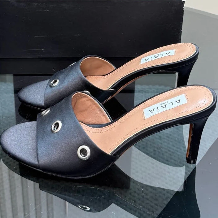 Alaia 2025 Oeillets Embellished Leather Sandals Black Lambskin 299669