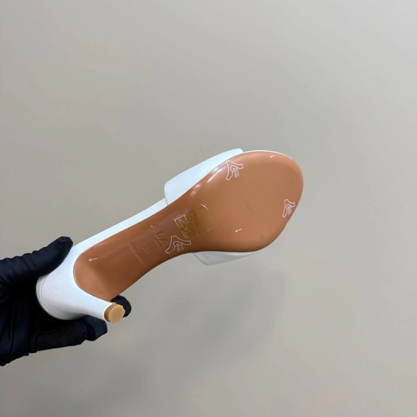 Alaia 2025 Oeillets Embellished Leather Sandals White Lambskin 299667 - Image 3