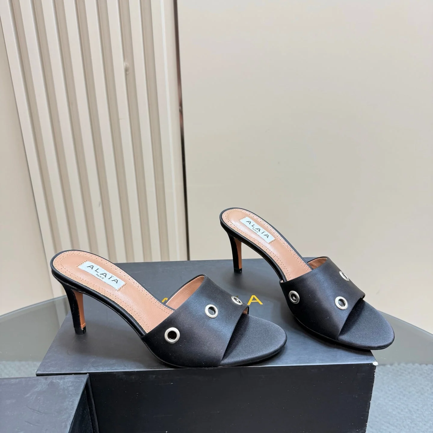 Alaia 2025 Oeillets Embellished Leather Sandals Black Lambskin 299669 - Image 5