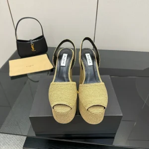 ALAIA platform sandal golden beige sheepskin 389630