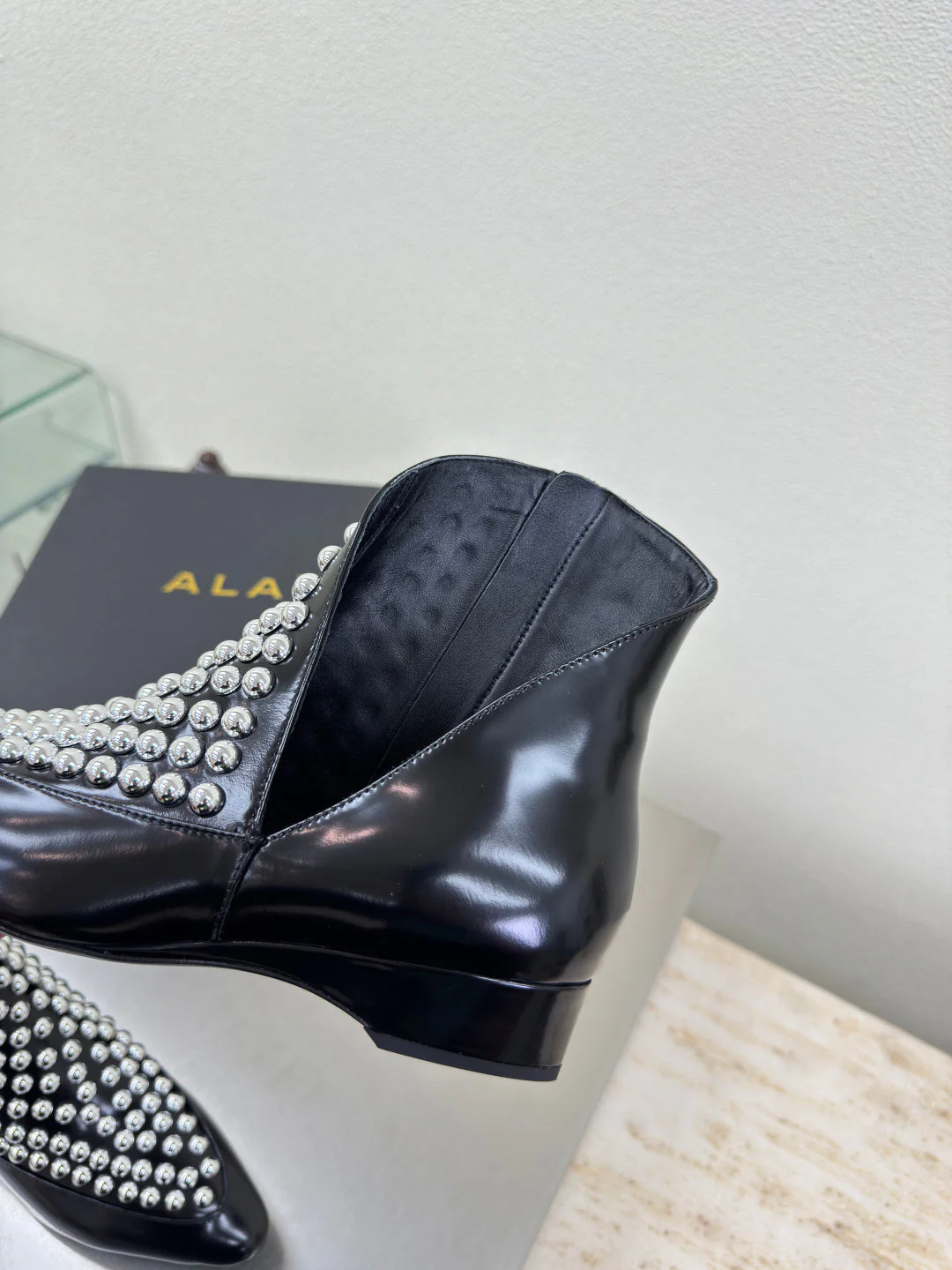 ALAIA Rivet ankle boots black cowhide leather 471093 - Image 9