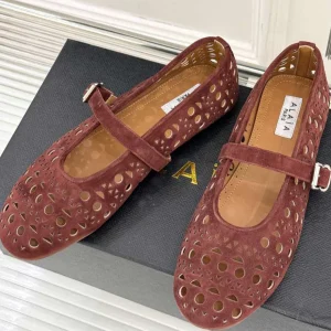 Alaia Women's Ballet Flat Brown Suede 293220