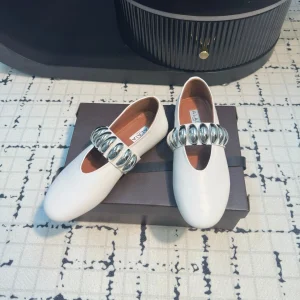 Alaila Ballet Flats In White Cowhide 895230