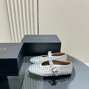 ALAIA CRYSTAL EMBELLISHED BALLET FLATS IN SILVER CALFSKIN