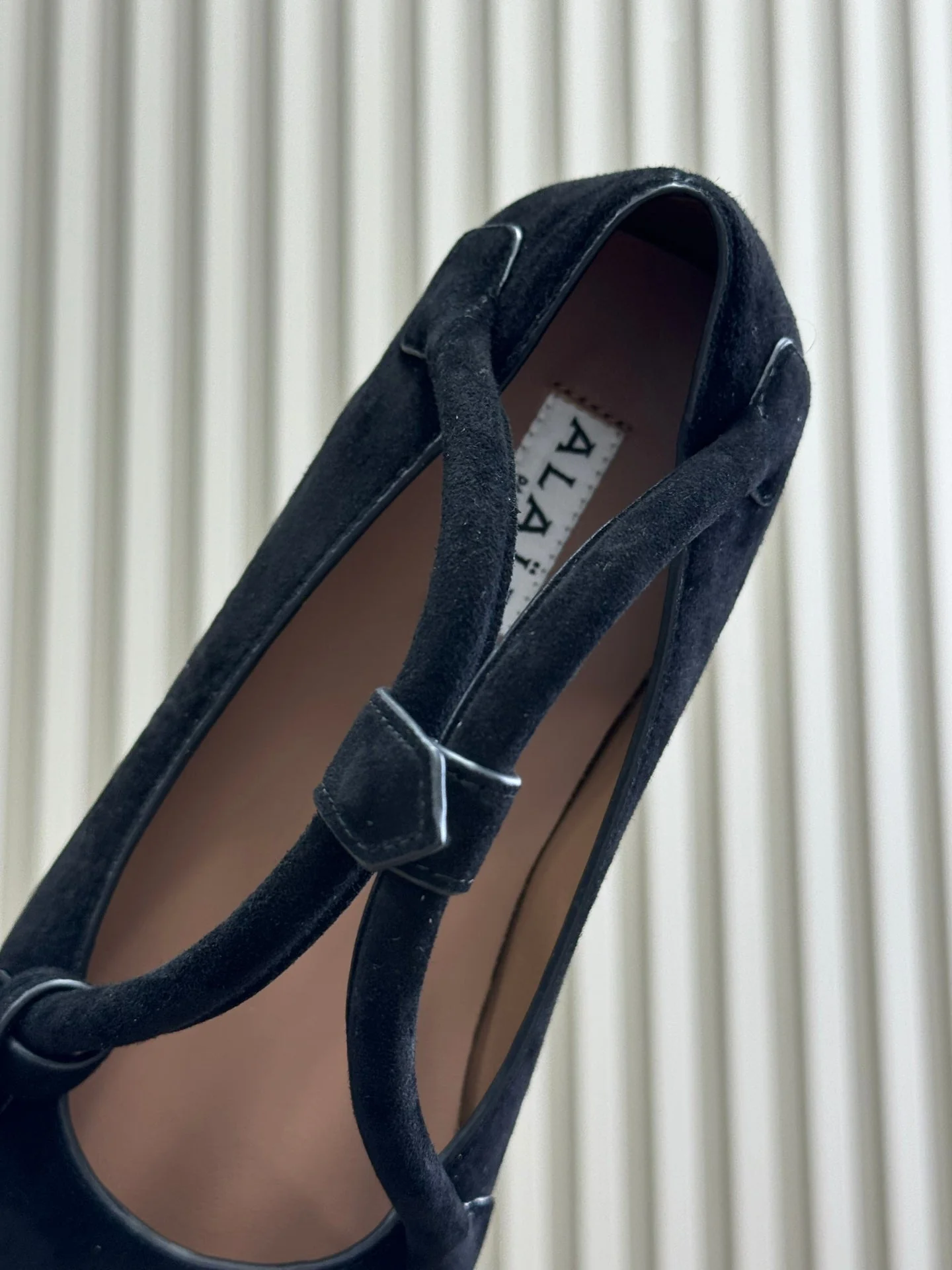 ALAIA  Le Teckel  Ballet Flats Black Suede 468729 - Image 4