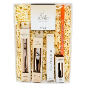 In The Style Makeup Gift Set (HOGIES GIFT 4)